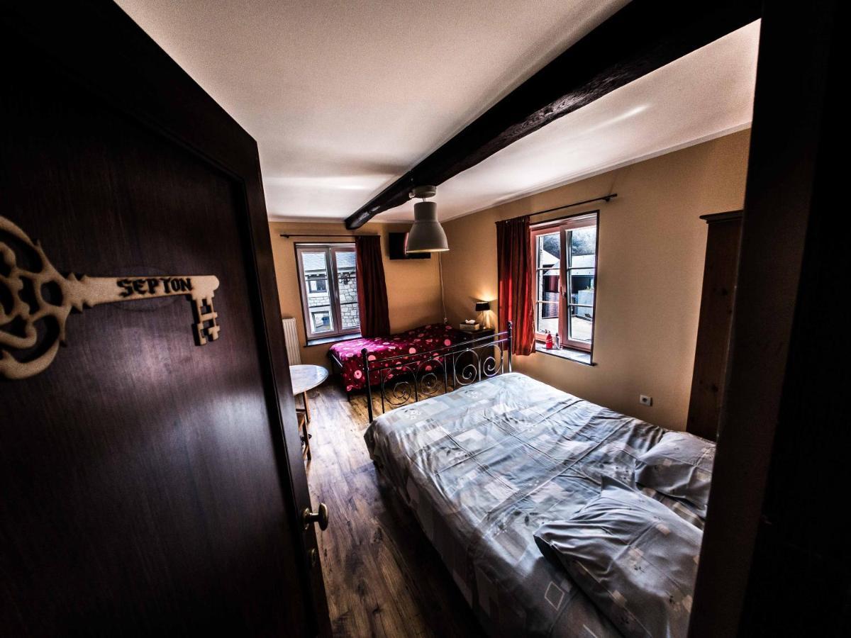 B&B Aux 10 Clefs Durbuy Bagian luar foto